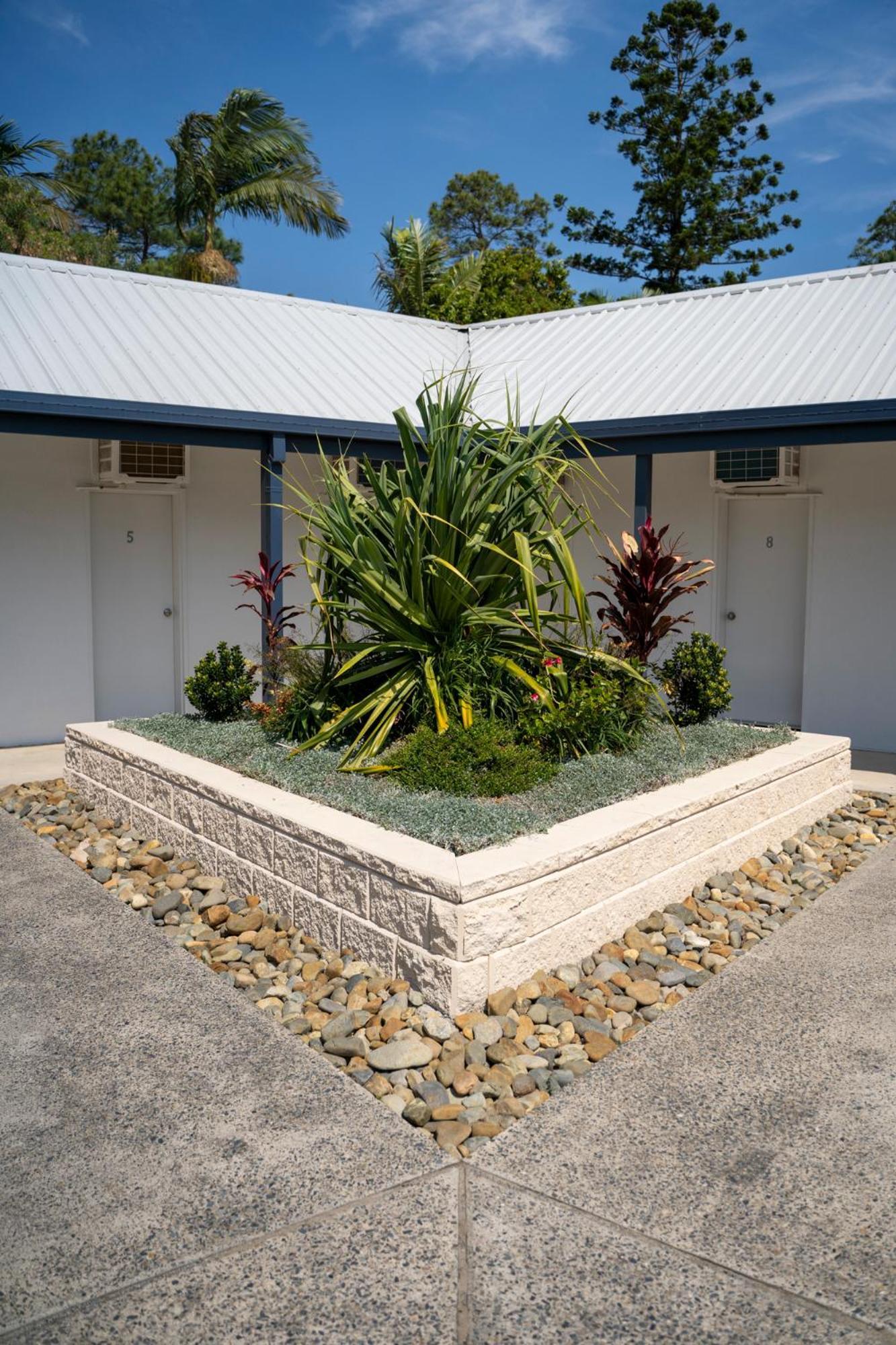Woolgoolga Coast Motel Exterior photo